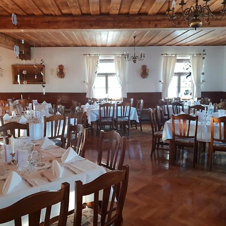 Landgasthof Bock Hotel Gauting Buitenkant foto